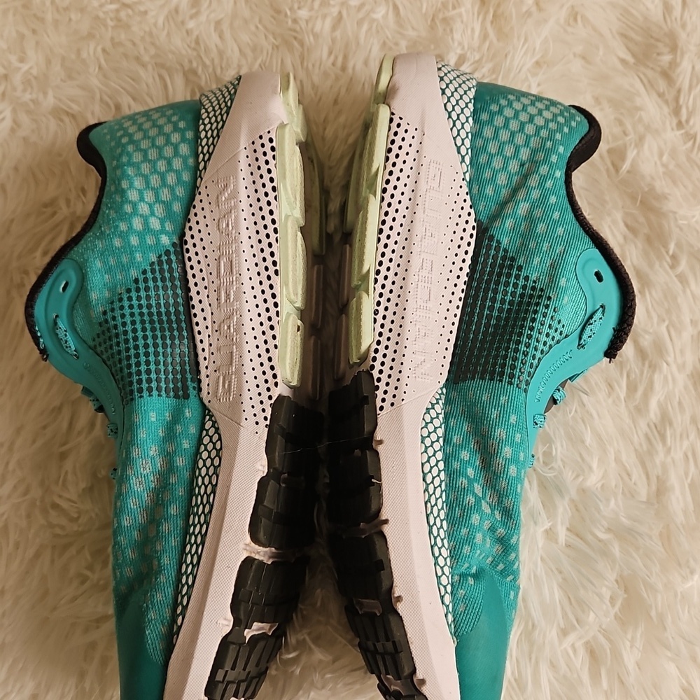 Under Armour Teal and Black Running Sneakers - Picture 5 of 8